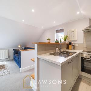 Windsor 1BR Gem with Free Parking