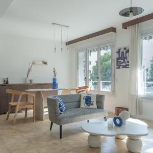 Charmant T2 en centre ville - Castelane