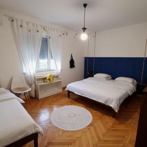 LOVE TIRANA APARTMENT x 6 people