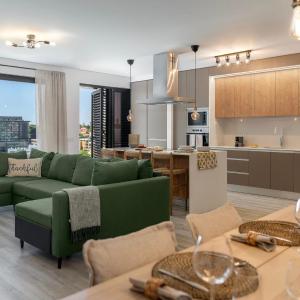 Uptown 13 apartment by an island apart