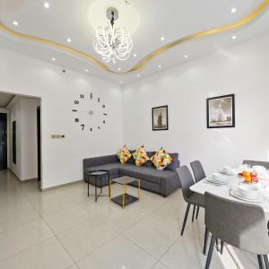 Spectacular 2BR in Dubai Marina 10 min Walk2Beach