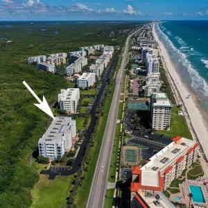 Immaculate Oceanview Oceanwalk 3-2 Condo! 19-307