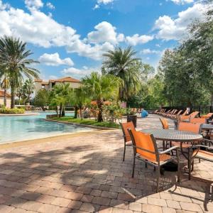 3 bedrooms condo with resort amenties Tuscana