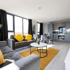 Contemporary 3 Bedrooms Apartment Manchester City