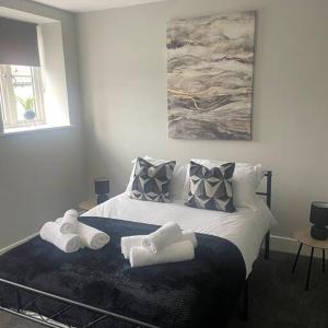 Fern House by Shortstays4u A Beautiful 2bedroom Townhouse with free parking in the town!