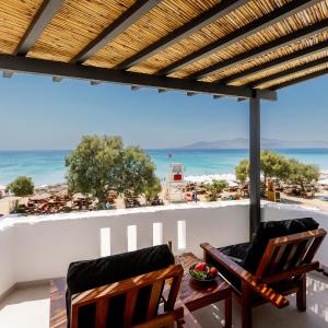 Deep blue suites