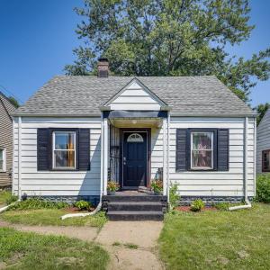 Gary Vacation Rental about 5 Mi to Lake Michigan!