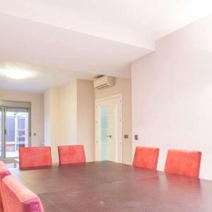 Amplio apartamento a 15 minutos de la Puerta del Sol