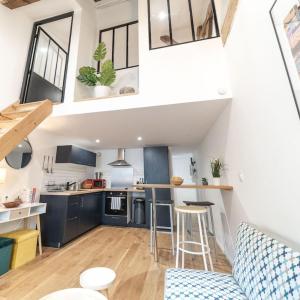 Comfortable stay in Lyon 2nd Train station and Confluence nearby