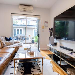 Eggies Nest - Sydney City Apartment