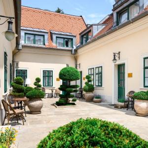 Maison Bistro & Hotel