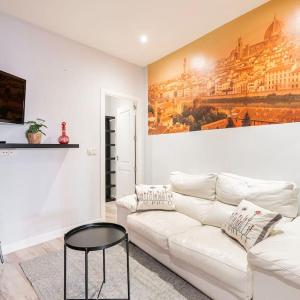 Nice flat in Malasaña, near Gran Vía-ESCOR