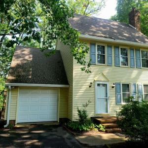 4-Bedroom House Close to Beach