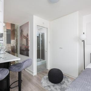 Cozy and Small Studio Zone 2 near Maida vale 6