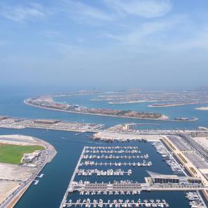 Luxury 2BR Marina & Palm View High floor