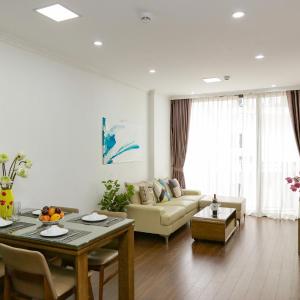 Apartments & Travel