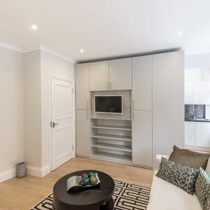 High Street Kensington Apartment