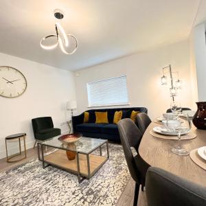 C3717, Luxury 2 bedroom flat in Wembley