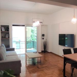 Spacious 2bdr apartment @ Pagrati