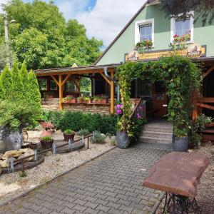 Restaurace a penzion u Kulíků