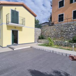 Villetta con giardino