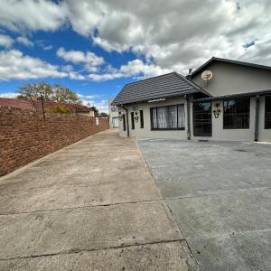 Favour Guest house