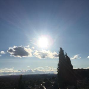 Chateauneuf du Pape - Chez Marie-suite loft parentale - Idéale pour 2 adultes - 2 enfants - vue panoramique - terrasse - Jacuzzi en option