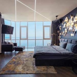 Odessa Pearl Apart Arcadia