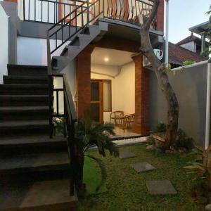 NIKI GUEST HOUSE