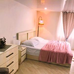 Apartment 19