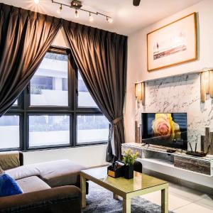 M Vertica KL by Airhost