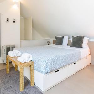Aposentus - Stylish Downtown Loft