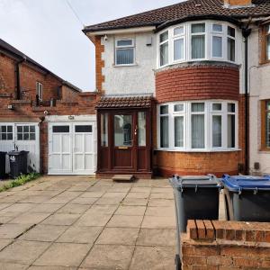Large Beautiful 3 Bed house in City of Birmingham