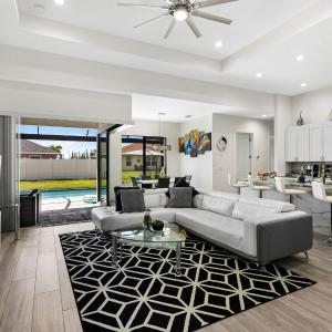 Perfect Oasis Retreat ! 2023 Luxury Built Home, Heated Pool and Games
