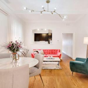 Sydney CBD Waterview apartment 56