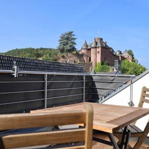 Ferienwohnung Heimbach Burgblick