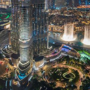 Downtown 3BR Luxe, Burj & Fountain View Bliss Near Dubai Mall