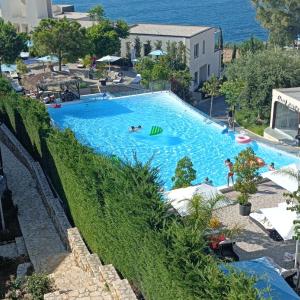 Artemis Beach House