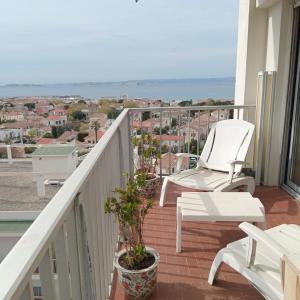 LES ISLES Panoramic Sea View