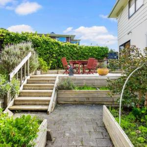 Coastal Retreat Unit close to Beach