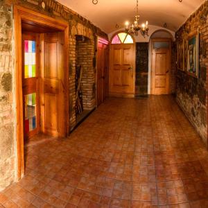 LAAS ART GALLERY