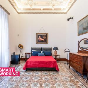 Lea's Luxury Art Apartment by Wonderful Italy