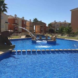 GOLF, PLAYA & PISCINA
