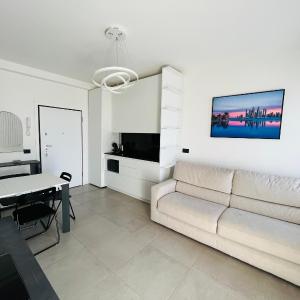 pericle 5 apartment