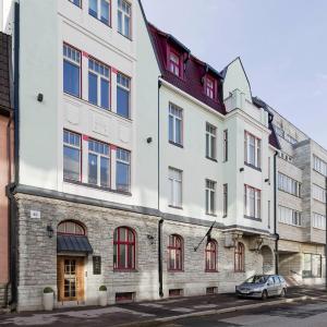 Bob W Tallinn City Centre - Avangard