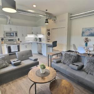 Brooklynn Suite Pet Friendly