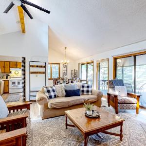 Beech Mountain Pearl