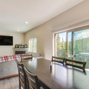Brian Head Retreat w/ Deck, Shuttle to Ski Slopes!