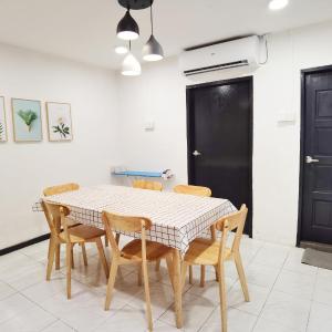 3 mins to Garden City & Kubota Jln Chong Thien Vun