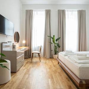 Fully equipped, renovated, perfectly located flat